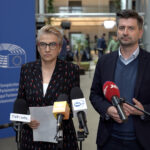 Konferencja europosłów Lewicy ws. uchylenia immunitetu Grzegorza Brauna – 6 maja 2025 r. [surówka]
