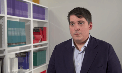 E-papierosy i aromatyzowane saszetki nikotynowe mogą zniknąć z rynku. Ministerstwo Zdrowia chce całkowitego zakazu ich sprzedaży