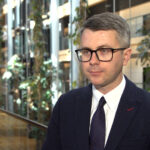 W UE trwa dyskusja o większej kontroli przesyłek e-commerce o wartości poniżej 150 euro. Zwolnienie z cła jest nadużywane