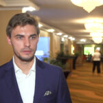 Jednorazowe opakowania z plastiku mają do 2030 roku zniknąć z lokali gastronomicznych. Przekonanie klientów do pojemników wielorazowych może być wyzwaniem