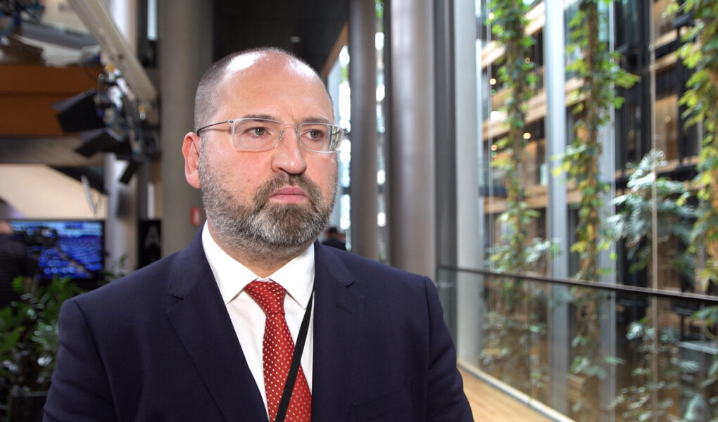 A. Bielan: Prezydent Trump jest jedynym politykiem na świecie, który jest w stanie przynajmniej spróbować zmusić Putina do negocjacji