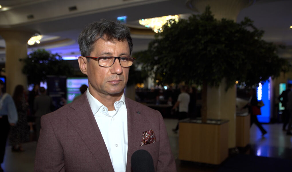 Państwa naszego regionu nierównomiernie zwiększają nakłady na obronność. Wydatki te pogłębiają ich deficyt budżetowy, ale nie są jego główną przyczyną