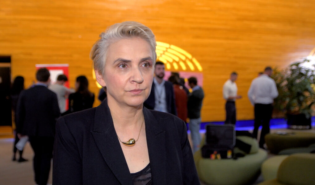 Rząd z nowym pomysłem na uregulowanie statusu osoby najbliższej. Nowa Lewica: to szansa na bezpieczeństwo dla osób w związkach nieformalnych