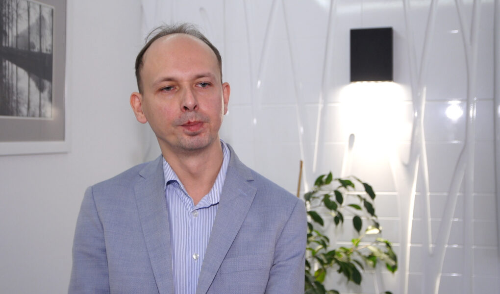 Rząd wraca do tematu zakazu aromatyzowanych saszetek nikotynowych. Projekt spotkał się z dużą falą sprzeciwu